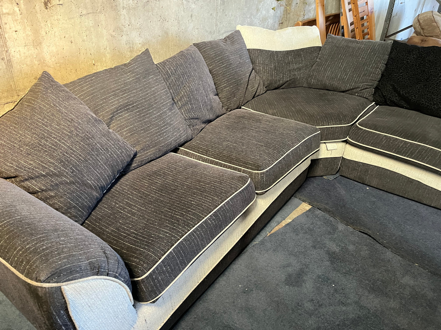 Grey corner sofa l shaped