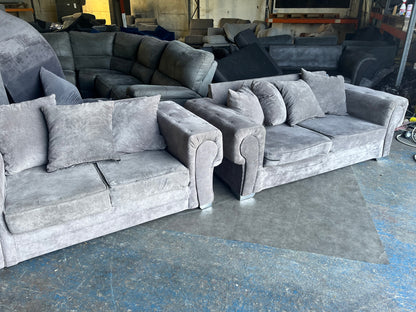 Grey Fabric 3+2 Sofa Suite