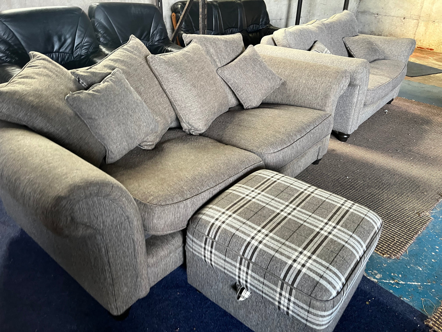Grey 3+2 sofa set
