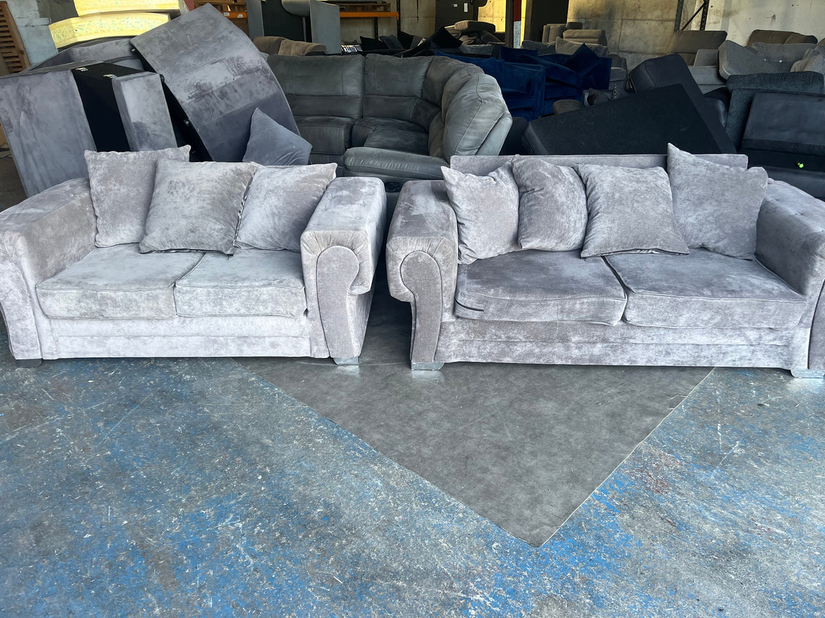 Grey Fabric 3+2 Sofa Suite